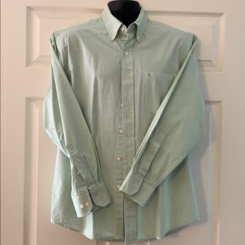 Izod dress shirt button down